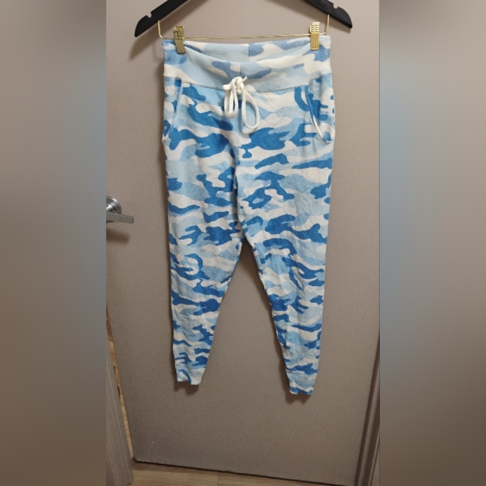Oats Cashmere By Debra Hayburn Blue Camo Patterned Cashmere Pants Sz S